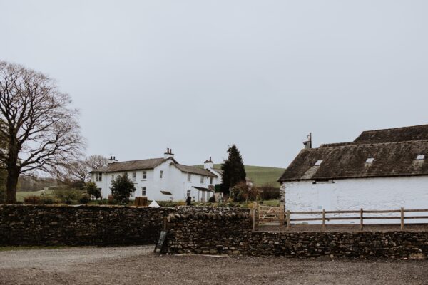 04-29-2023 Hayley and Gemma Dempsey-Miller - Morning - Fairbank Barn-3